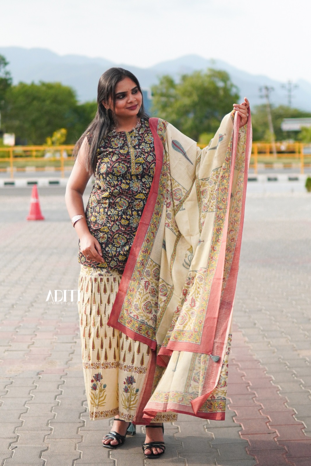 Designer Salwar Set SALWAR-012 - View 3